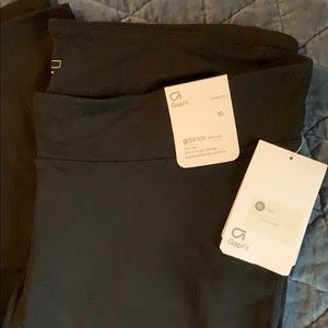 Gapfit NWT gdance maternity boot up leggings - XL